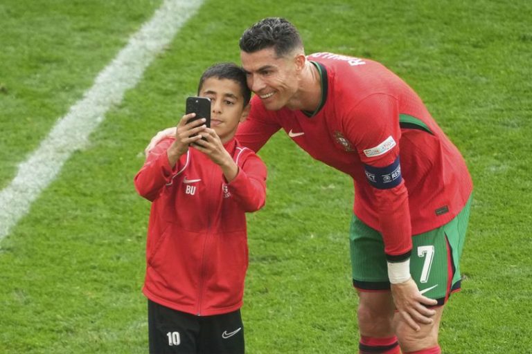Ronaldo diserbu lapangan di Euro 2024, bos Belgia Berbahaya!